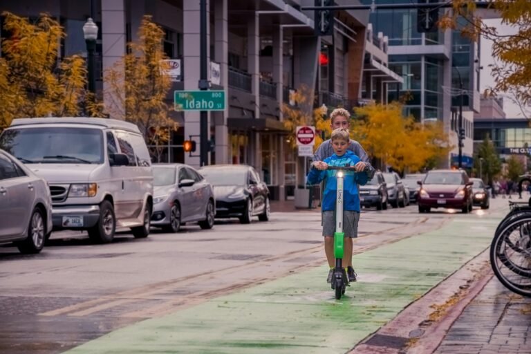 Navee Lance 5 Nouvelles Trottinettes Électriques au CES 2024