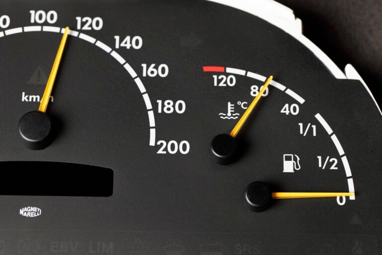 Convertir MPH en KM/H : Guide rapide pour comprendre les vitesses en miles et kilomètres par heure