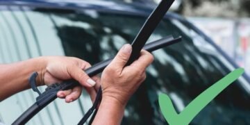 Quand faut-il changer ses essuie-glaces ? Les signes à surveiller
